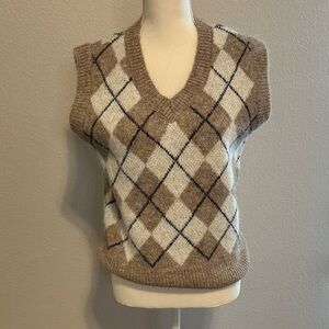 Cyrus Brown and Cream Argyle V-Neck Sweater Vest